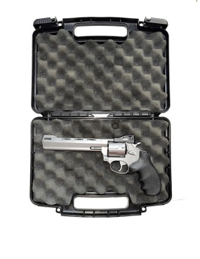 Revolver Taurus  Mod. Tracker 627 Inox. Cal. 357. Arma en Consignación Usada.